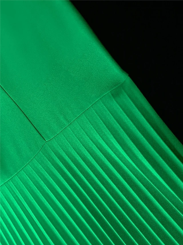 Women‘s Plus Size Curve Party Dress Cocktail Dress Wedding Guest Dress Midi Dress Purple Green Short Sleeve Pure Color Pleated Summer Spring Fall V Neck Fashion Wedding Guest Vacation Summer Dress 9 Women‘s Plus Size Curve Party Dress Cocktail Dress Wedding Guest Dress Midi Dress Purple Green Short Sleeve Pure Color Pleated Summer Spring Fall V Neck Fashion Wedding Guest Vacation Summer Dress - Image 9