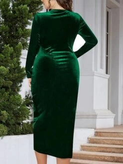 Women's Plus Size Party Dress Velvet Dress Cocktail Dress Midi Dress Black Wine Dark Green Long Sleeve Pure Color Ruched Spring Fall Winter V Neck Fashion Winter Dress Wedding Guest Birthday 2023 XL 26 Women's Plus Size Party Dress Velvet Dress Cocktail Dress Midi Dress Black Wine Dark Green Long Sleeve Pure Color Ruched Spring Fall Winter V Neck Fashion Winter Dress Wedding Guest Birthday 2023 XL -HAYz Clothing Shop zcdxjm1692000441814